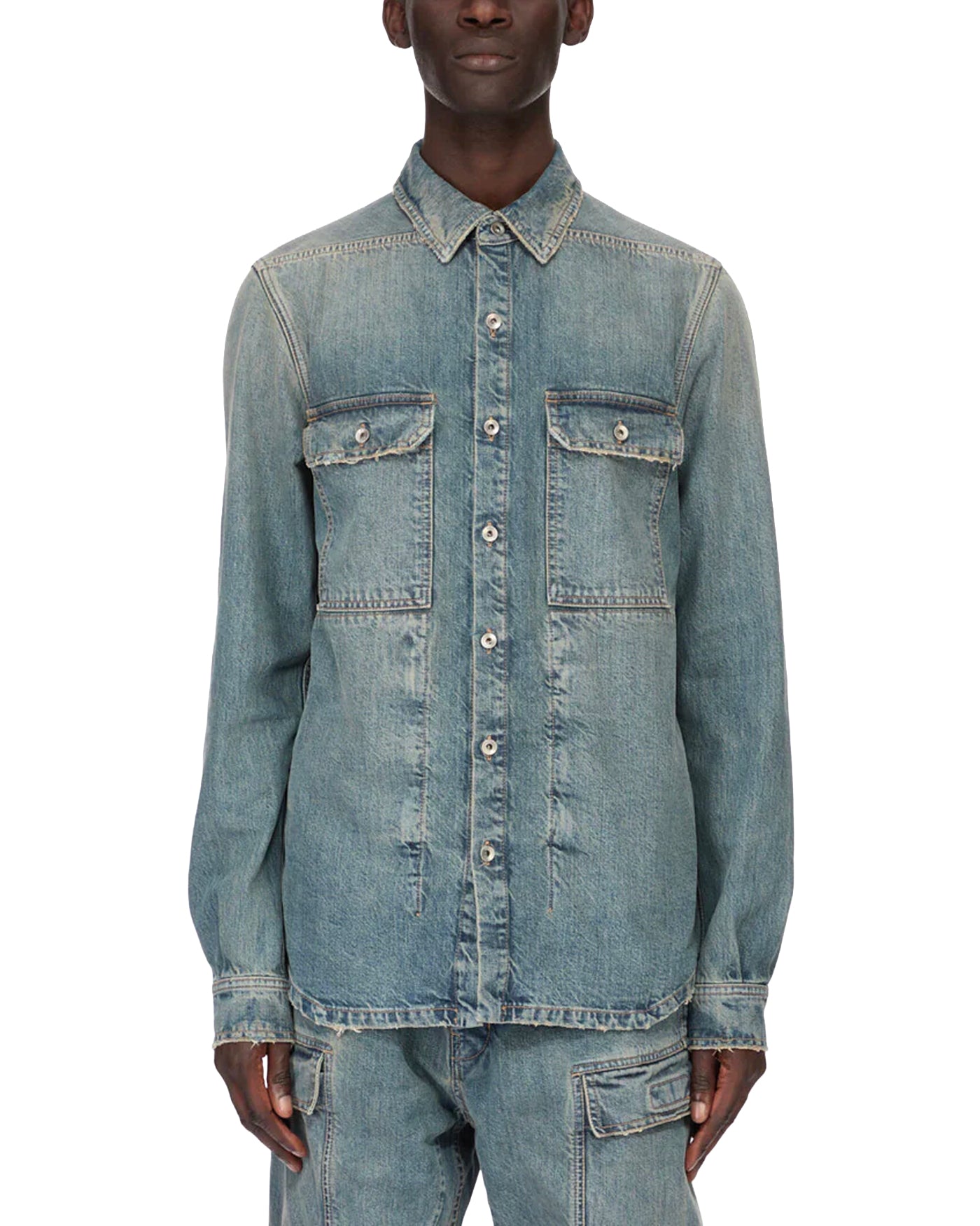 Chemise veste en denim Rick Owens DRKSHDW indigo délavé, deux poches, vue face