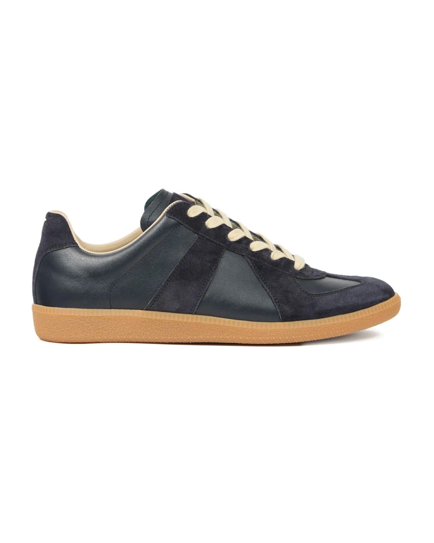 Sneakers Maison Margiela Replica bleu nuit cuir et daim profil gauche