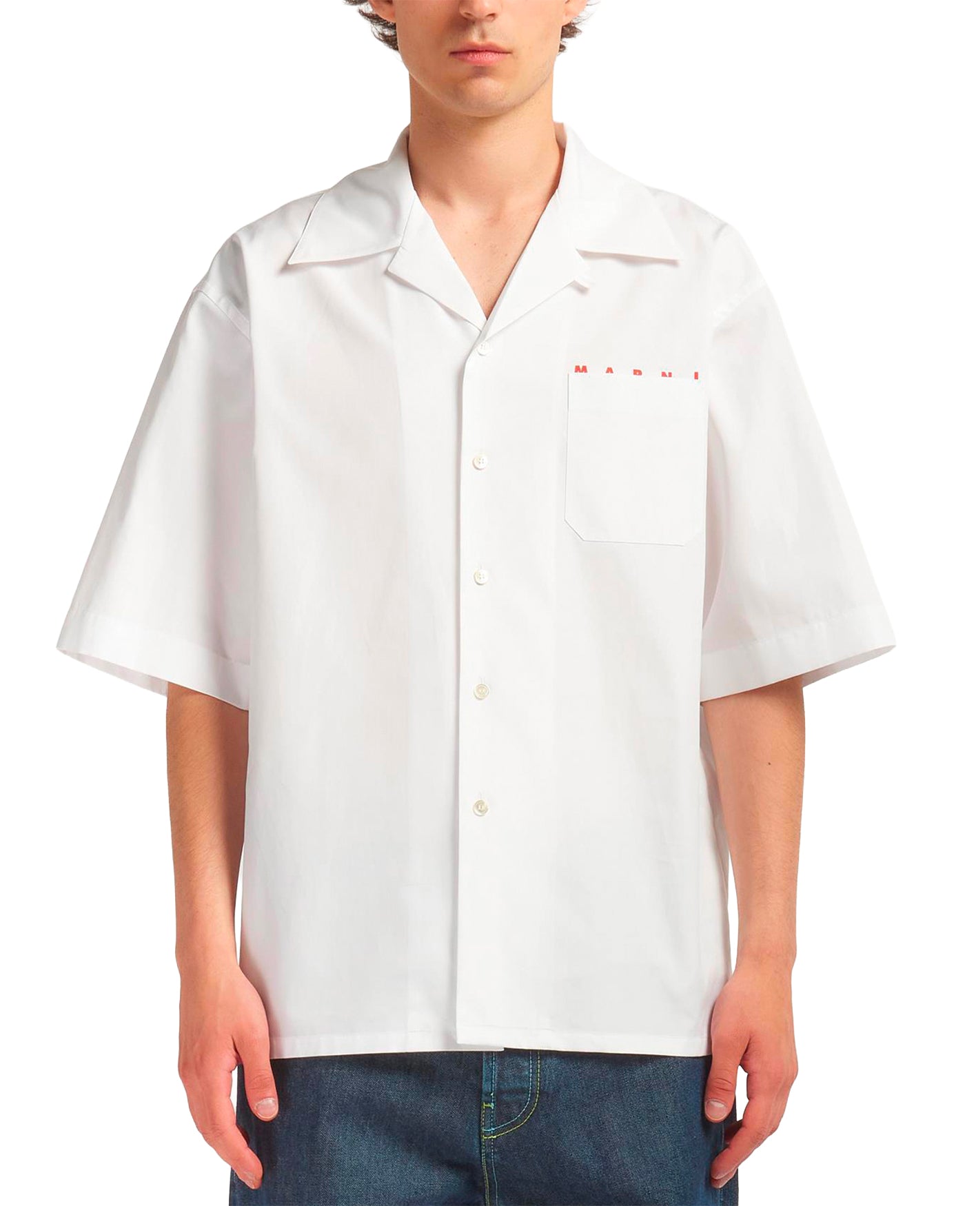 Chemise bowling Marni blanche logo rouge manches courtes portée face