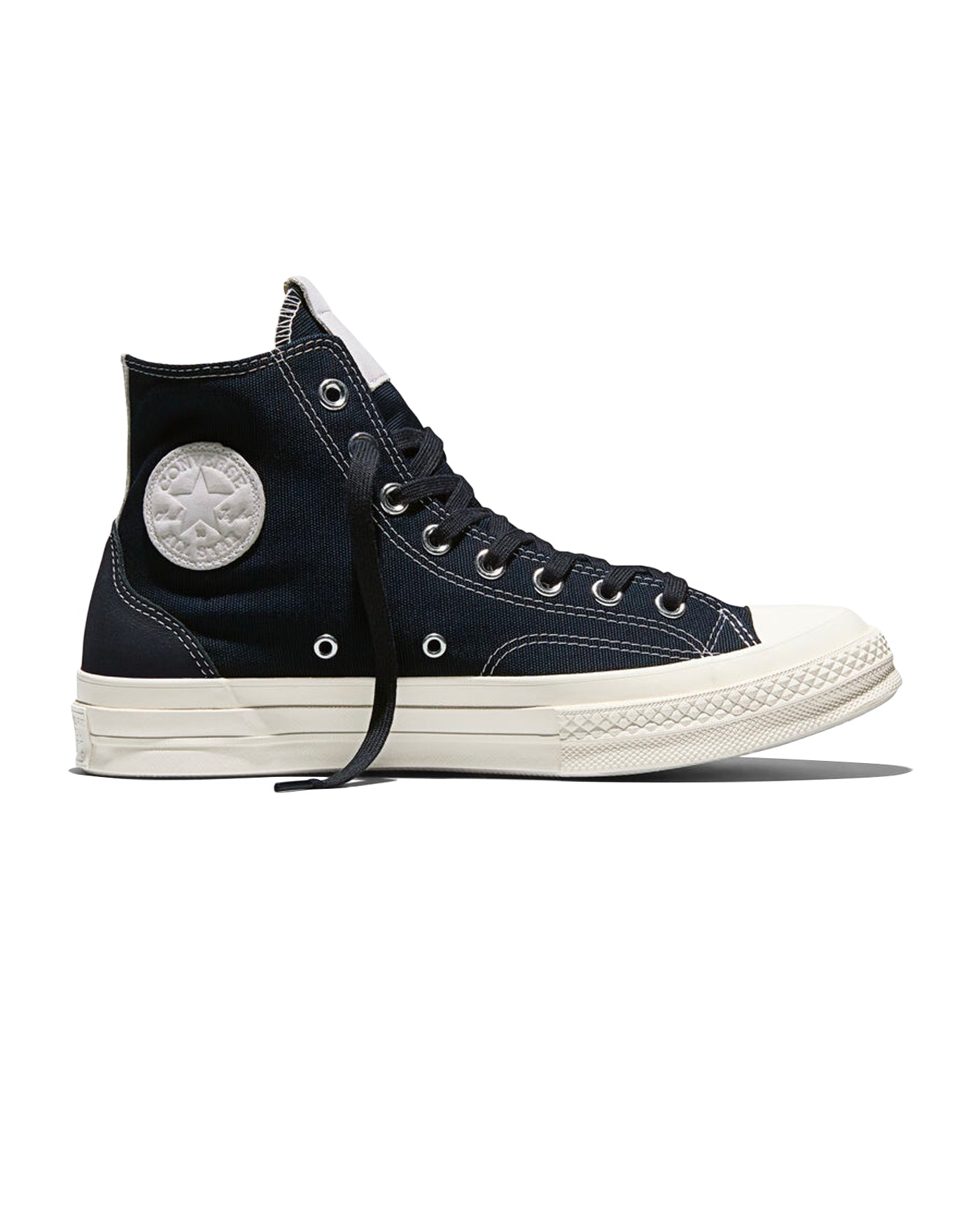Sneakers Converse Chuck 70 Hi noires bicolores semelle ivoire profil gauche