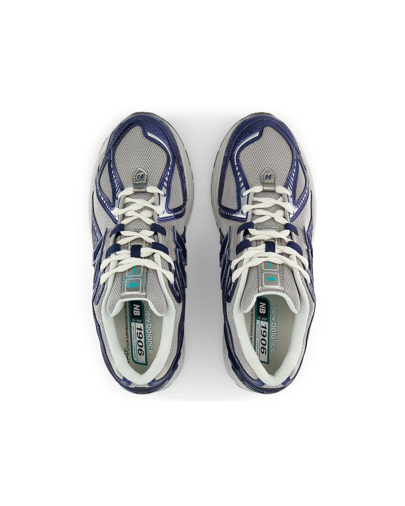 Sneakers New Balance 1906R gris clair et bleu marine vue du dessus