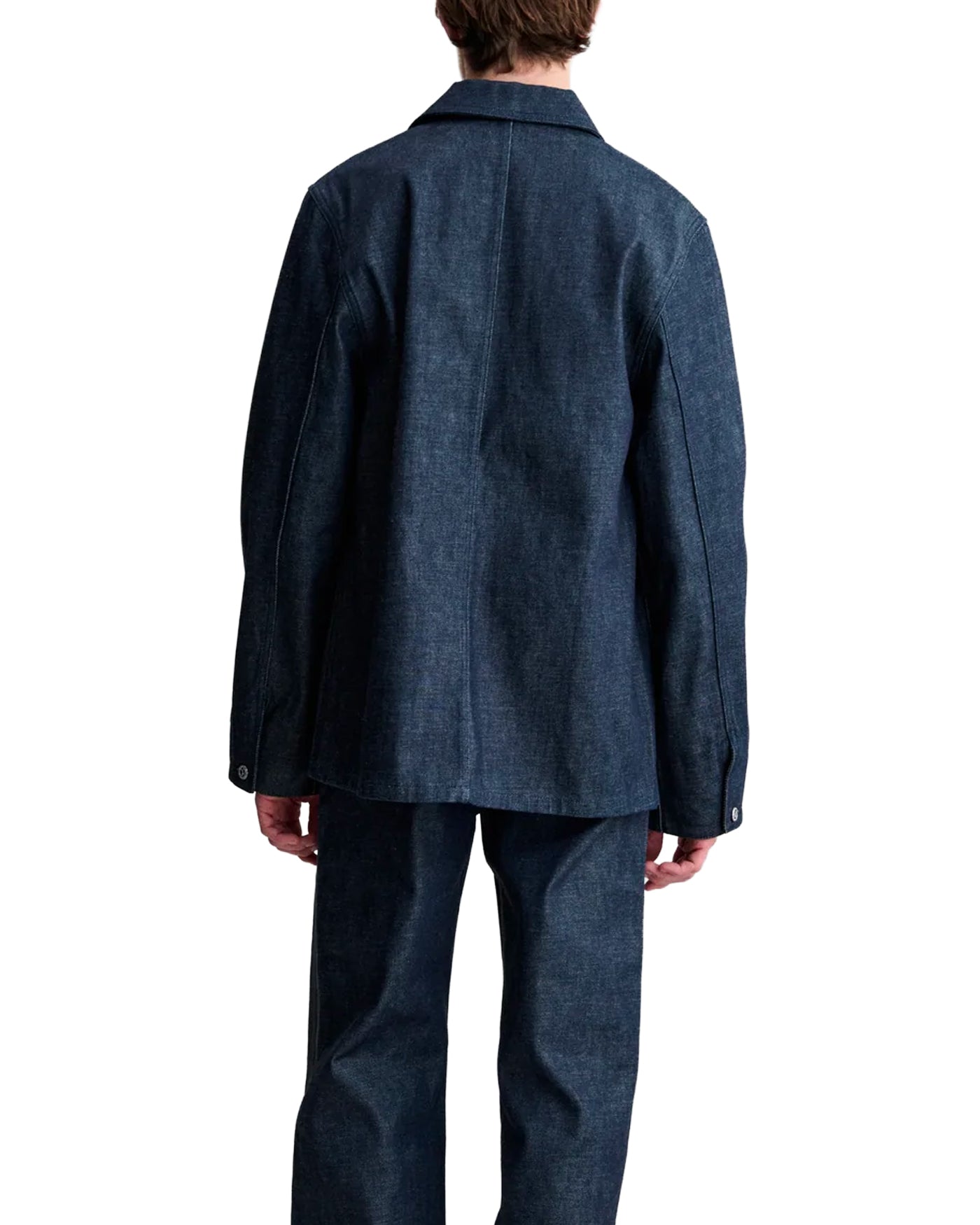 Veste A.P.C. FRGMT. Grand Jack denim indigo portée sur mannequin dos