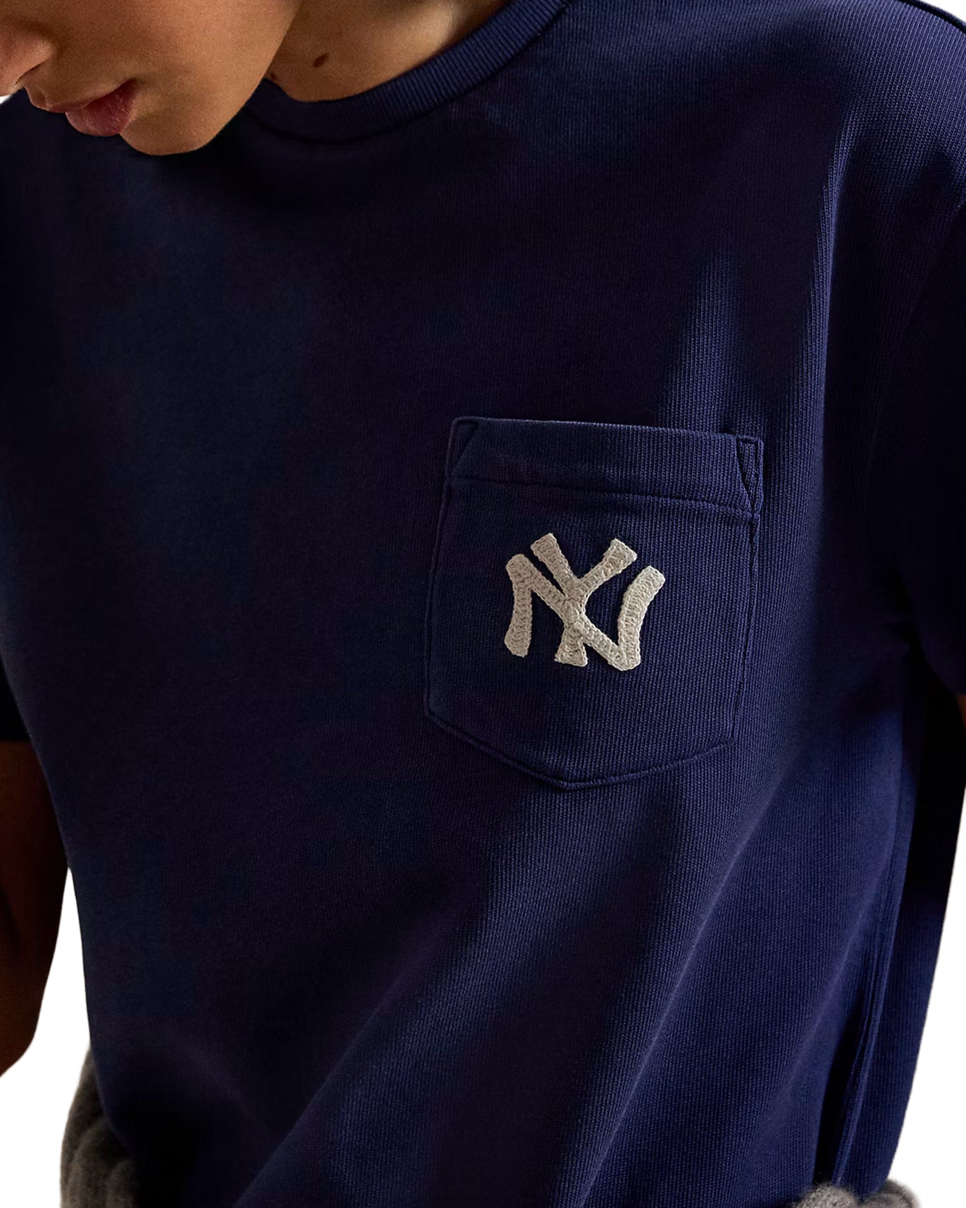 T-shirt Ralph Lauren Jersey NY Yankees bleu marine détail poche brodée