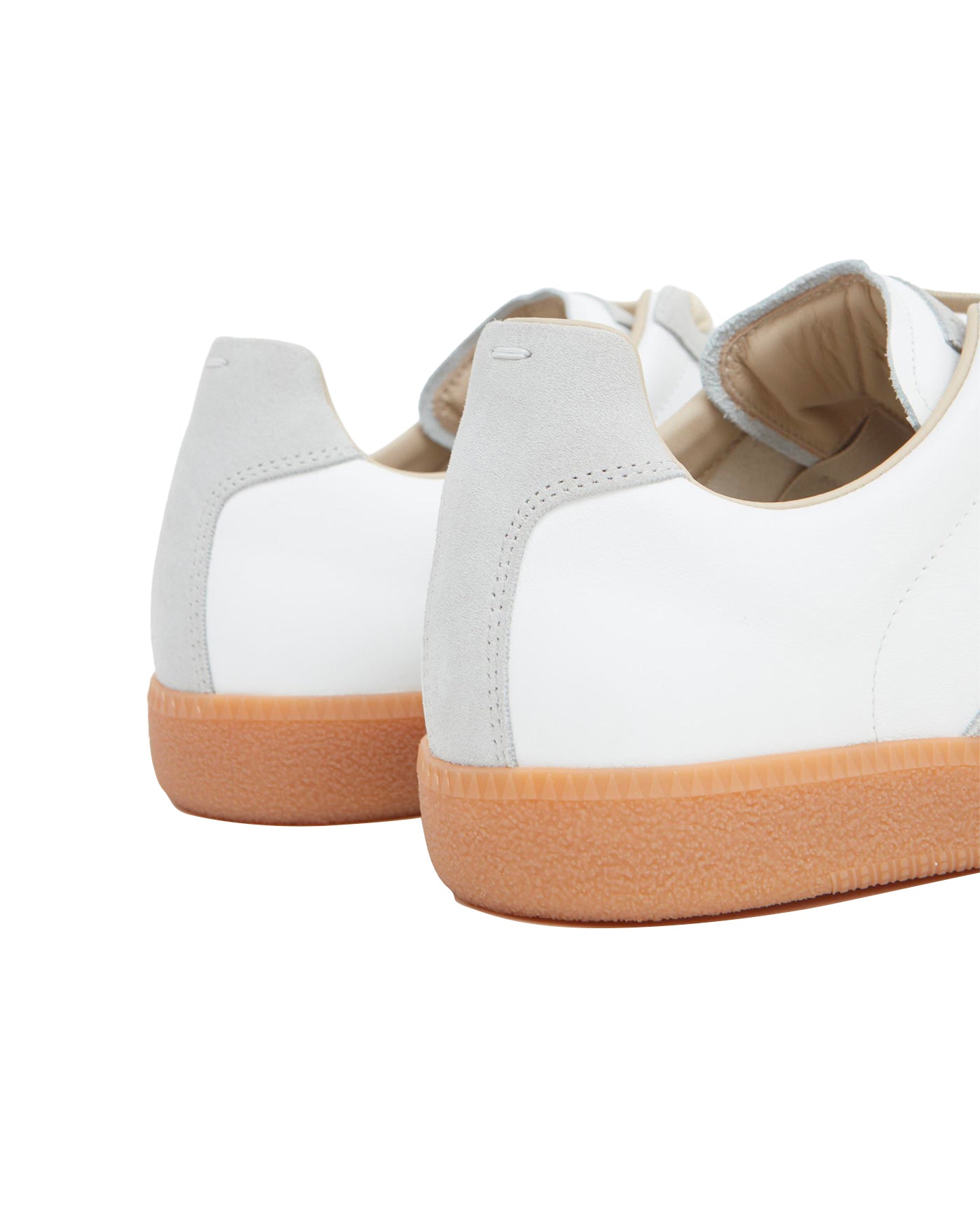 Sneakers Maison Margiela Replica off white gris détail talon semelle gomme dos
