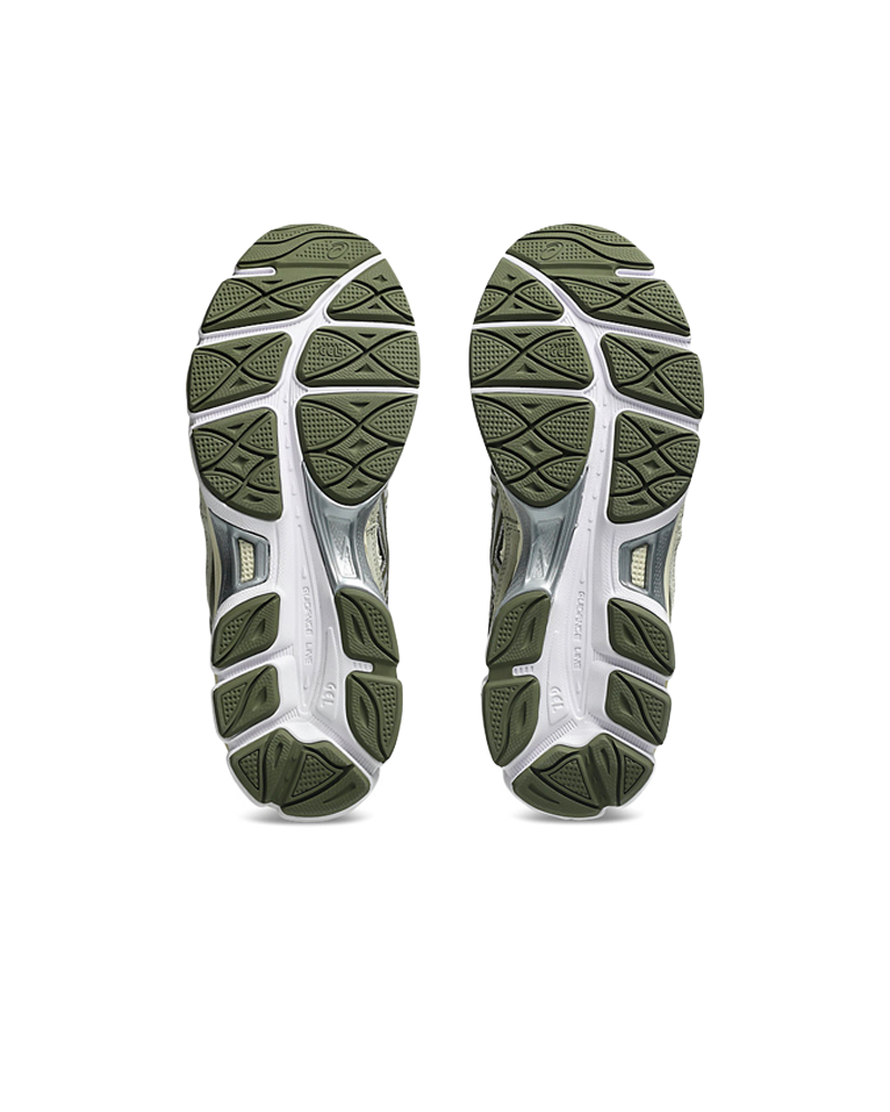 GEL-NYC KHAKI/PURE SILVER