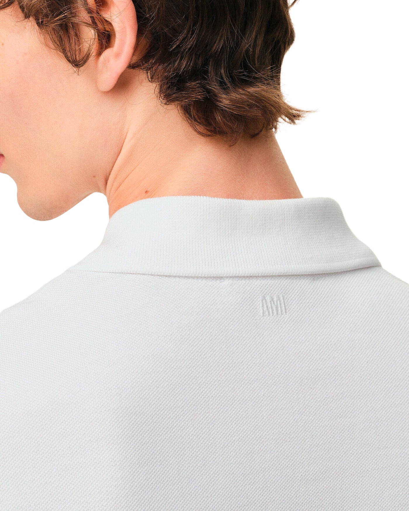 Polo Ami Paris Ami de Coeur blanc gros plan col et broderie dos