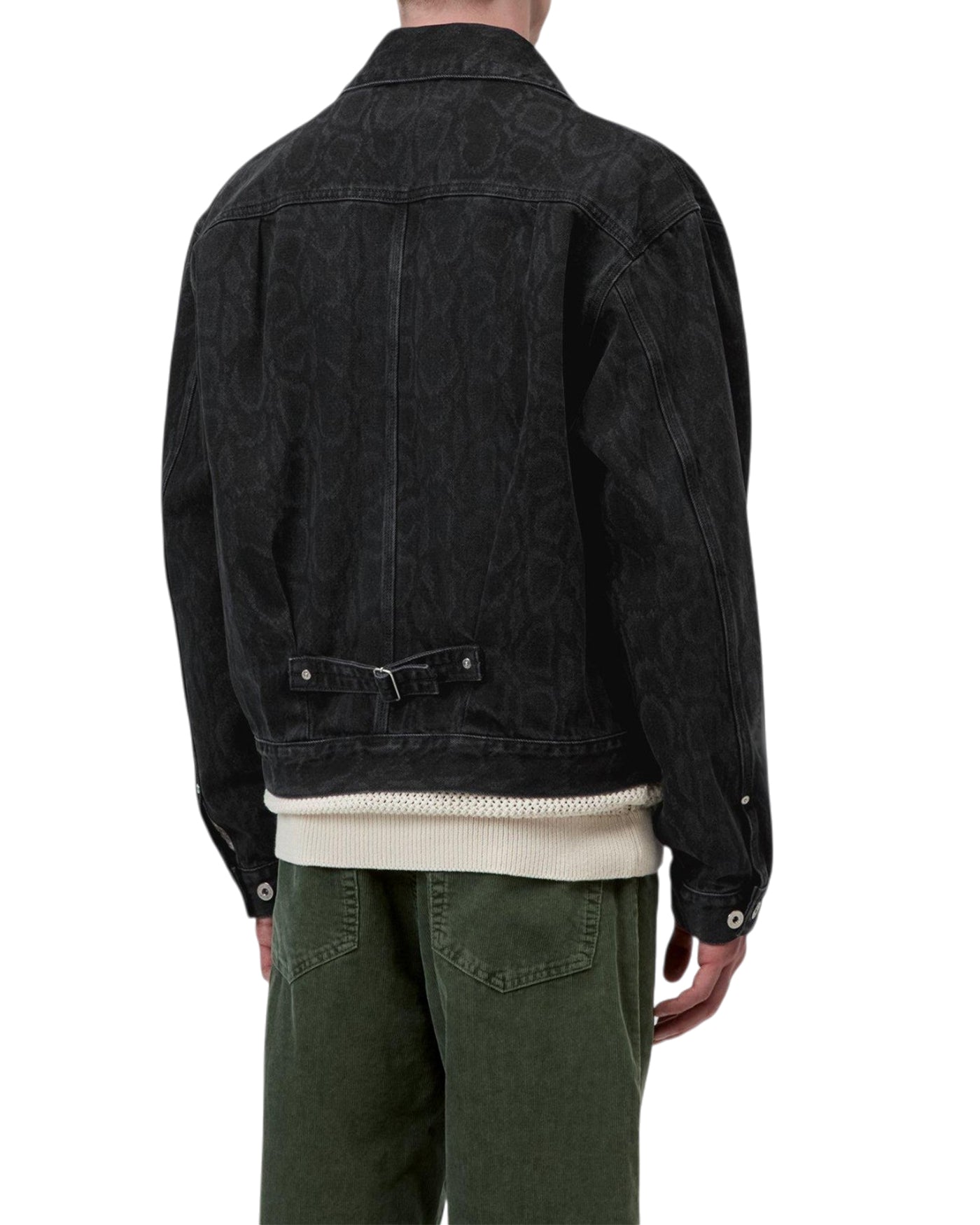 Logo Carhartt WIP sur la Belmar Jacket Snake Camo Black