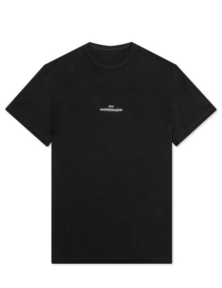 t-shirt-distorted-logo-black-S30GC0701S22816-maison-margiela