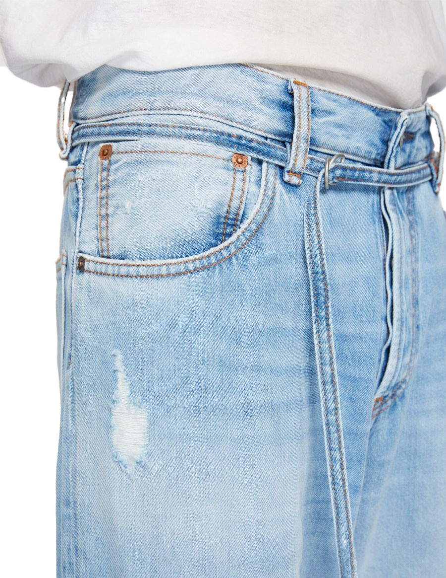 LOOSE FIT JEANS - 1991 TOJ LIGHT BLUE VINTAGE