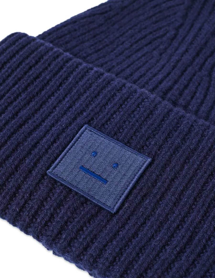 BEANIE LARGE FACE LOGO NAVY