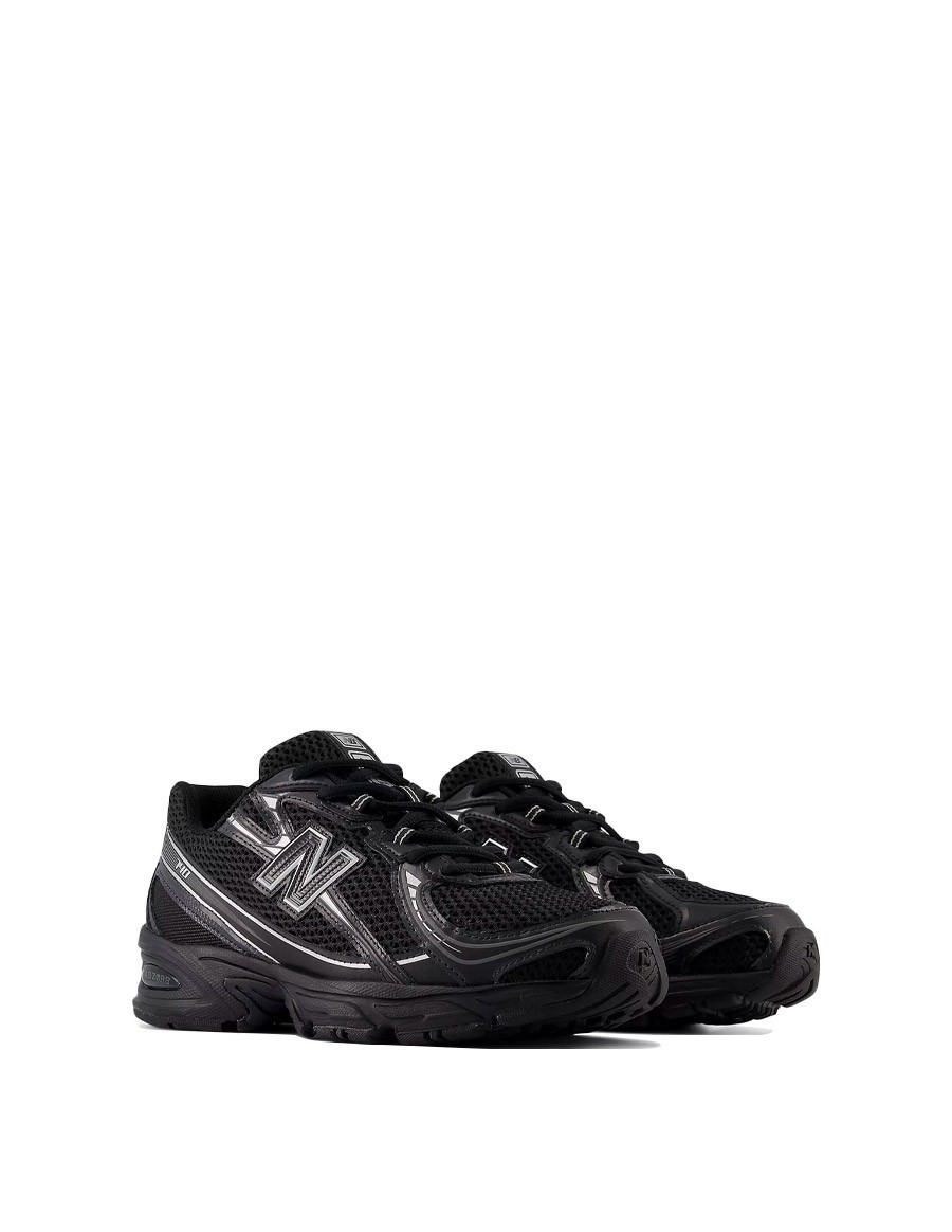 New Balance 740 - Sneakers - Black