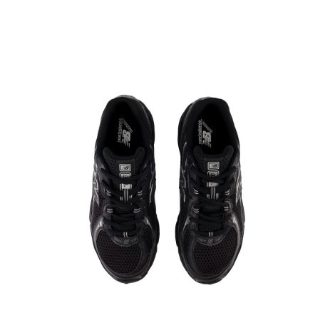 New Balance 740 - Sneakers - Black