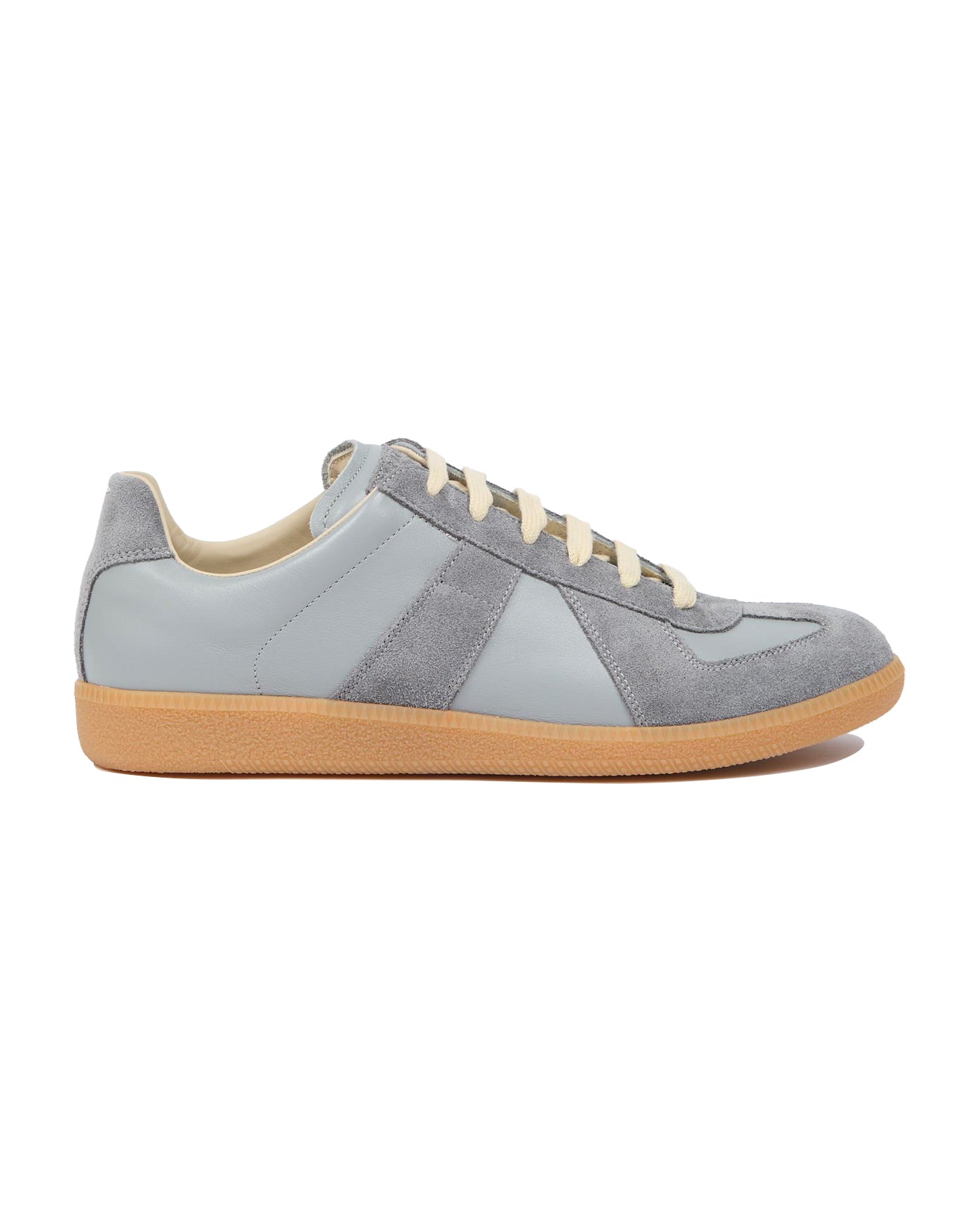 Sneakers Maison Margiela Replica gris bleu clair semelle miel profil gauche