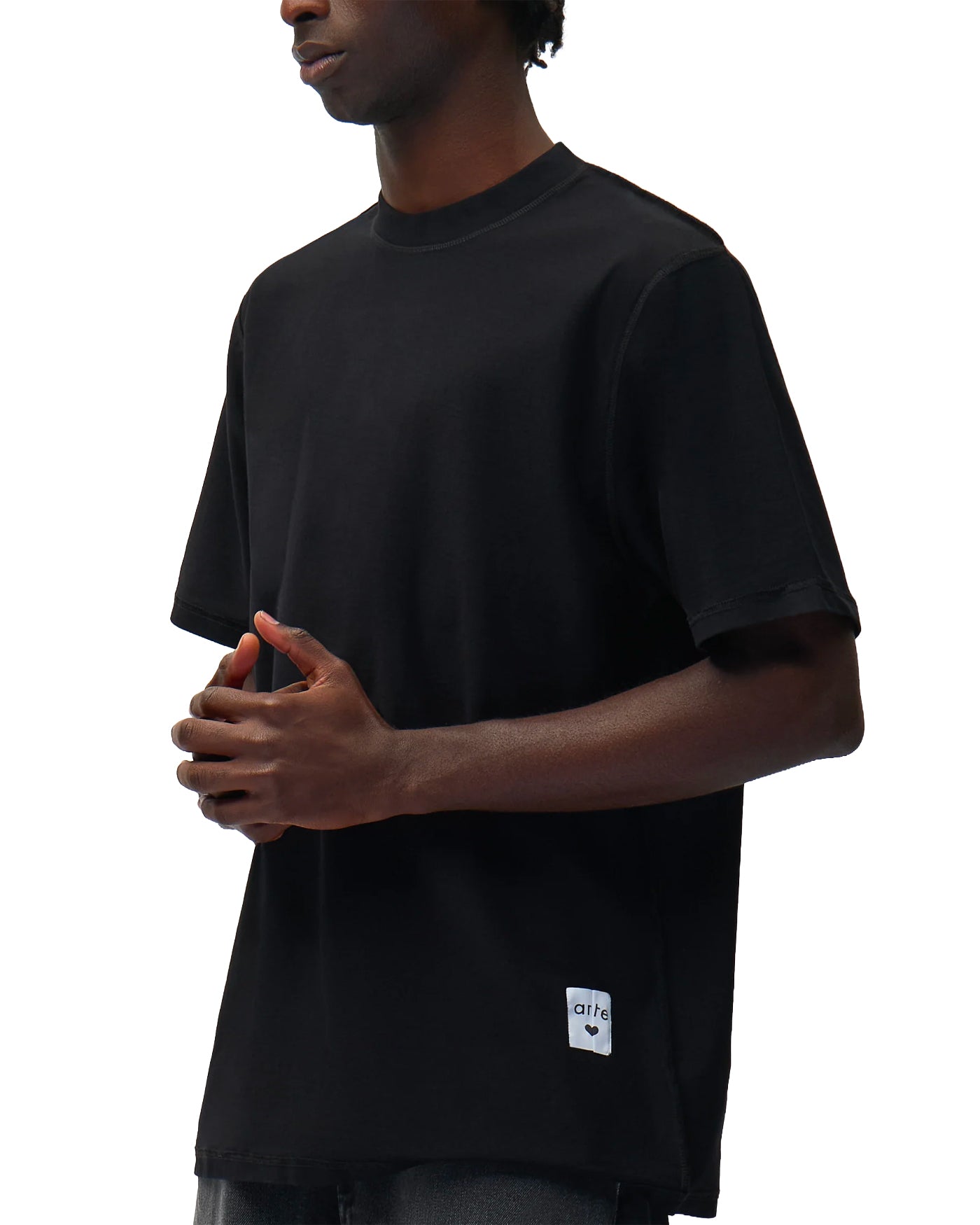 T-shirt réversible Arte Antwerp noir étiquette logo profil gauche