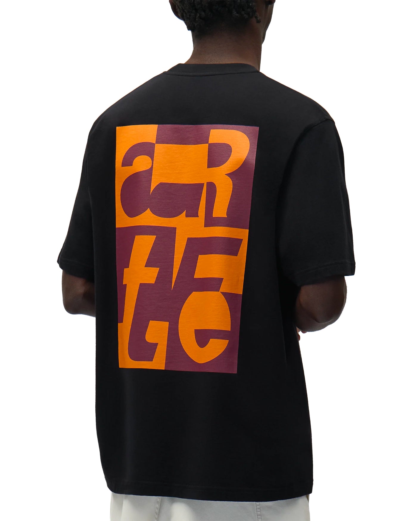 T-shirt Arte Antwerp noir graphic typographique orange au dos