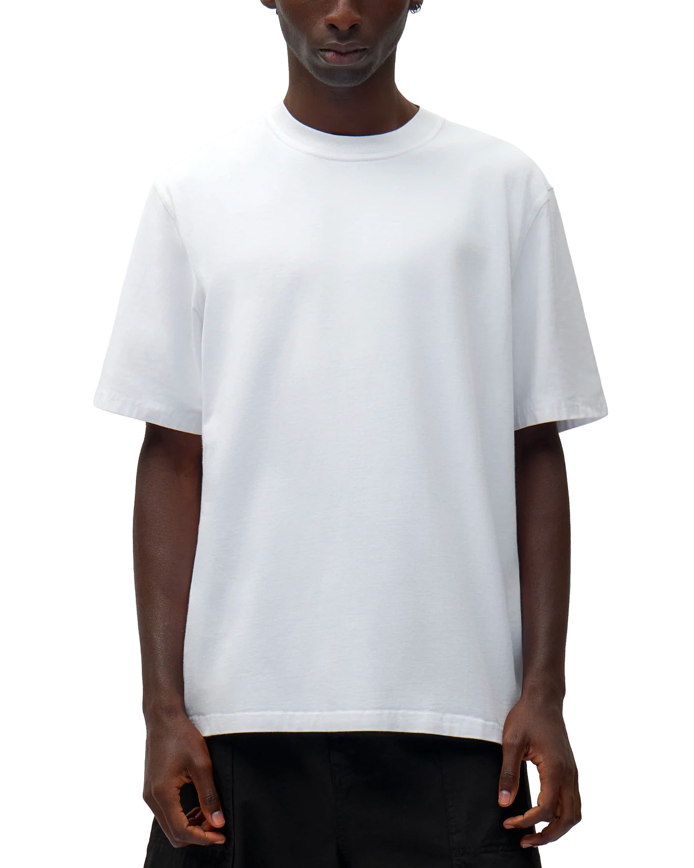 T-shirt Arte Antwerp blanc Back College porté par un homme, face