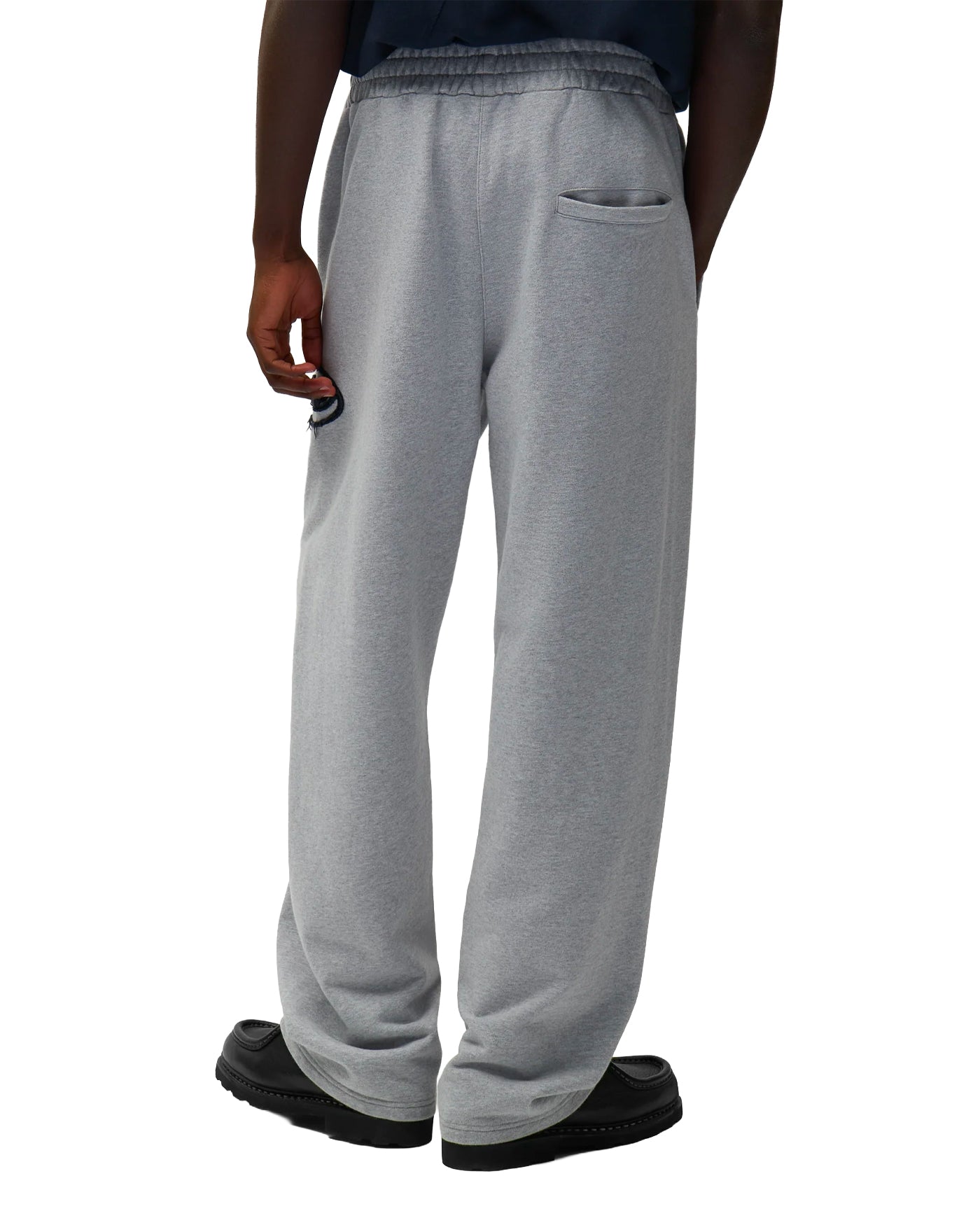 Pantalon de jogging Arte Antwerp gris chiné poche dos vue de dos
