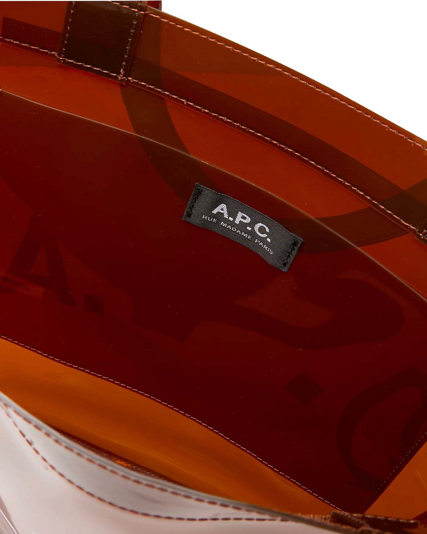 Tote bag A.P.C. Lou vinyle transparent marron détail intérieur étiquette