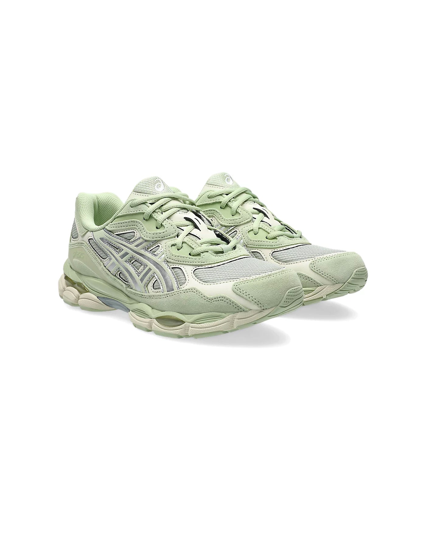 Sneakers Asics Gel-NYC vert sauge et argent, vue de face en paire