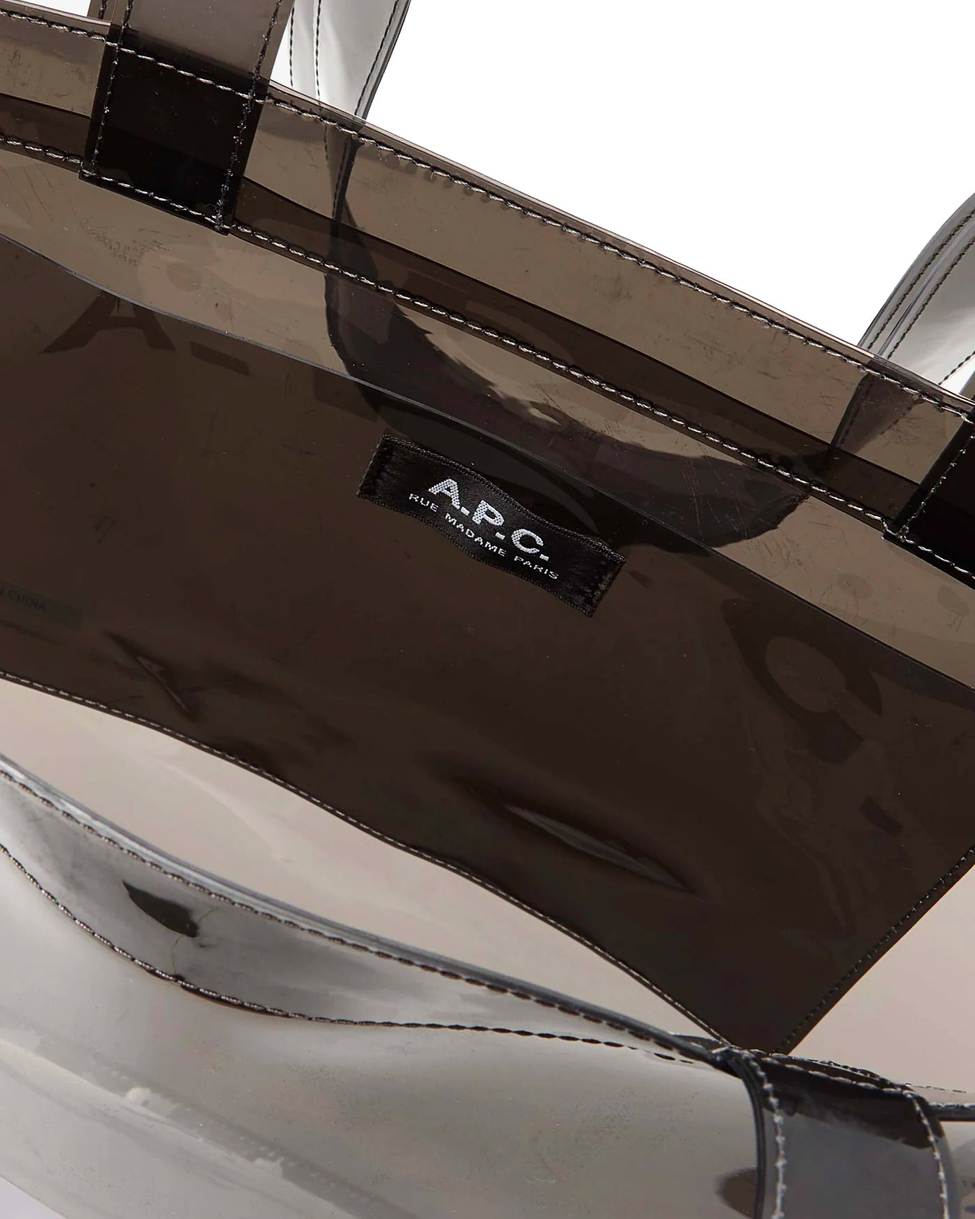 Tote bag A.P.C. Lou transparent anthracite détail intérieur étiquette