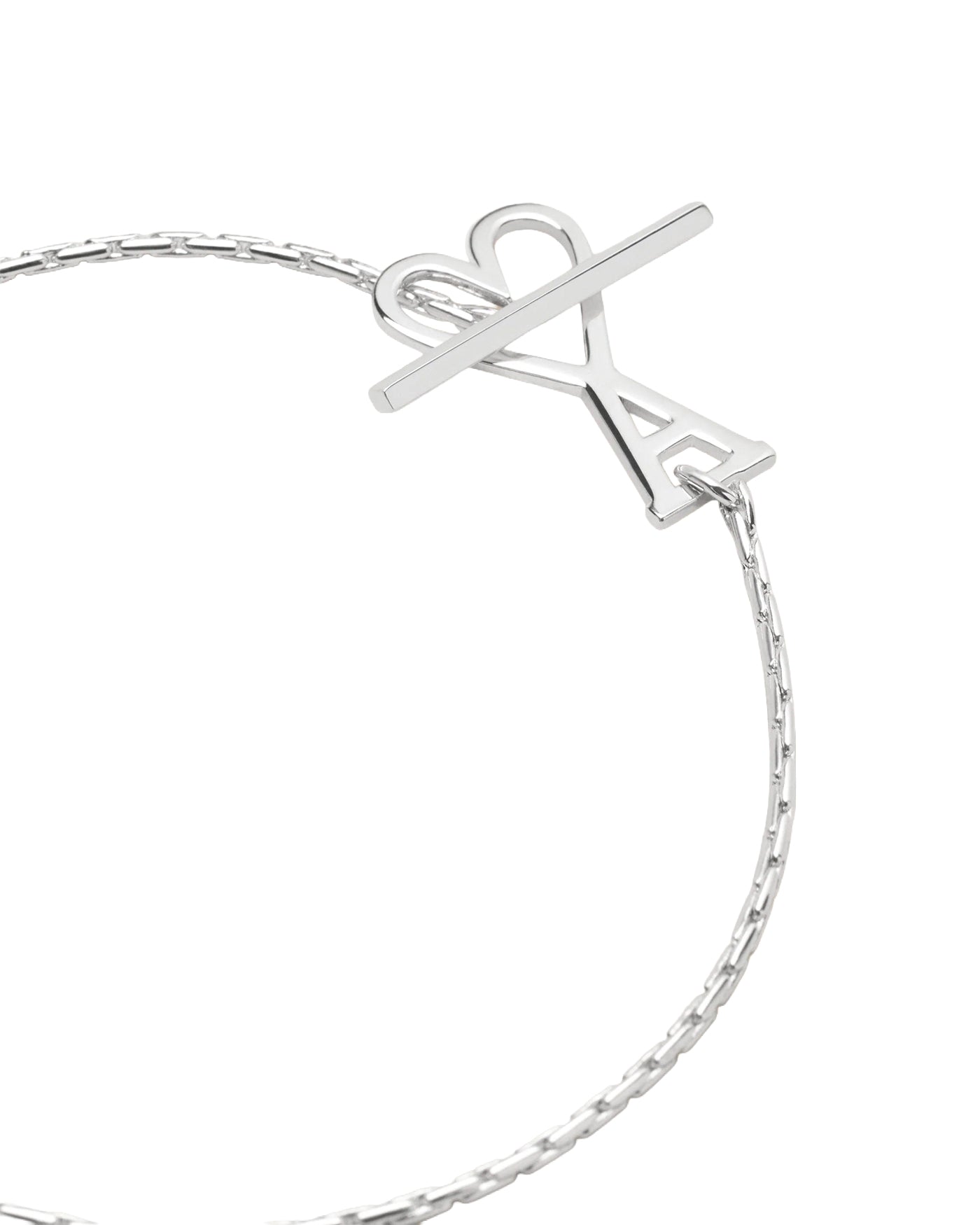 Bracelet chaîne Ami Paris Ami de Coeur argenté charm en détail, face