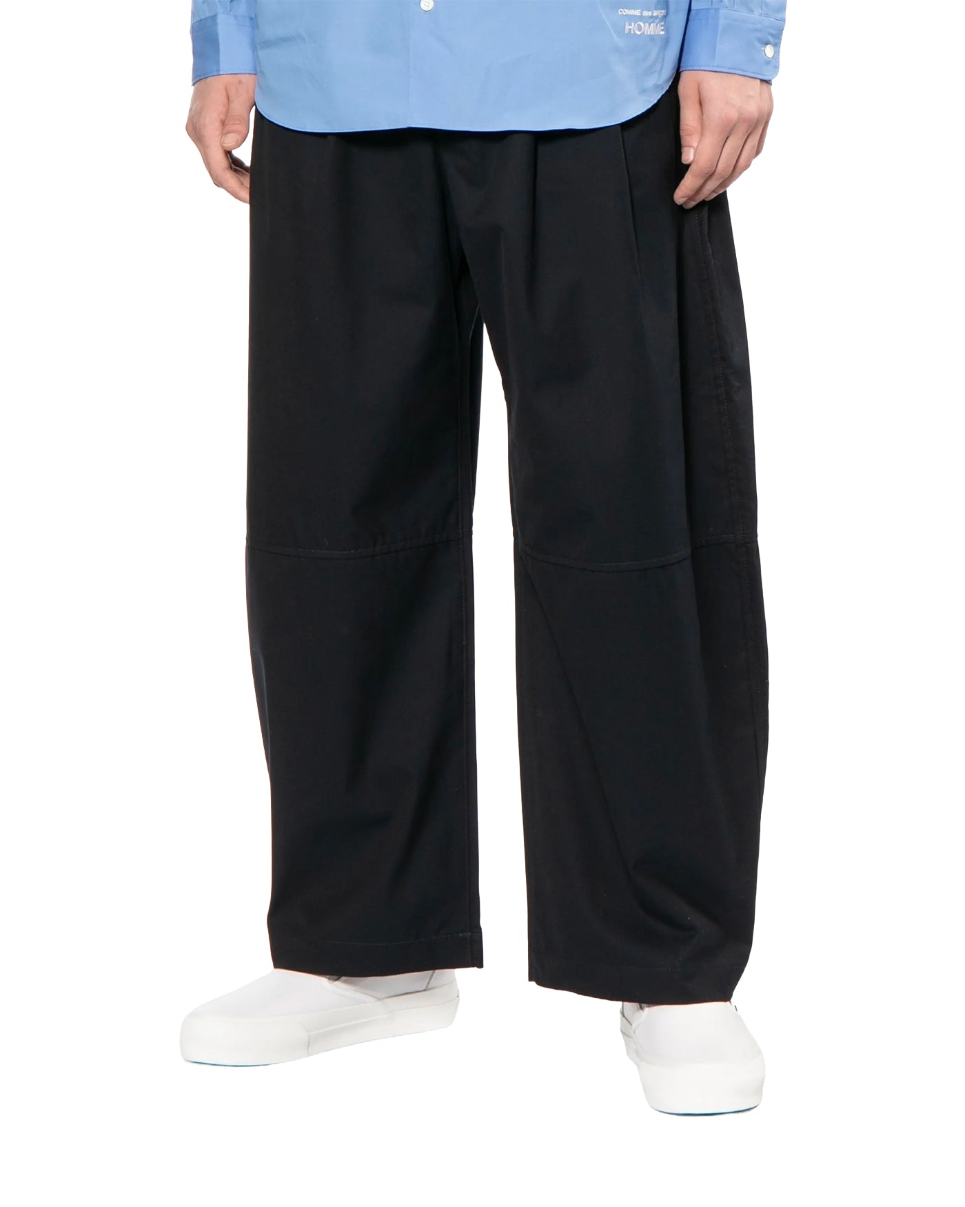 Pantalon wide-leg Comme des Garçons Homme noir porté de face