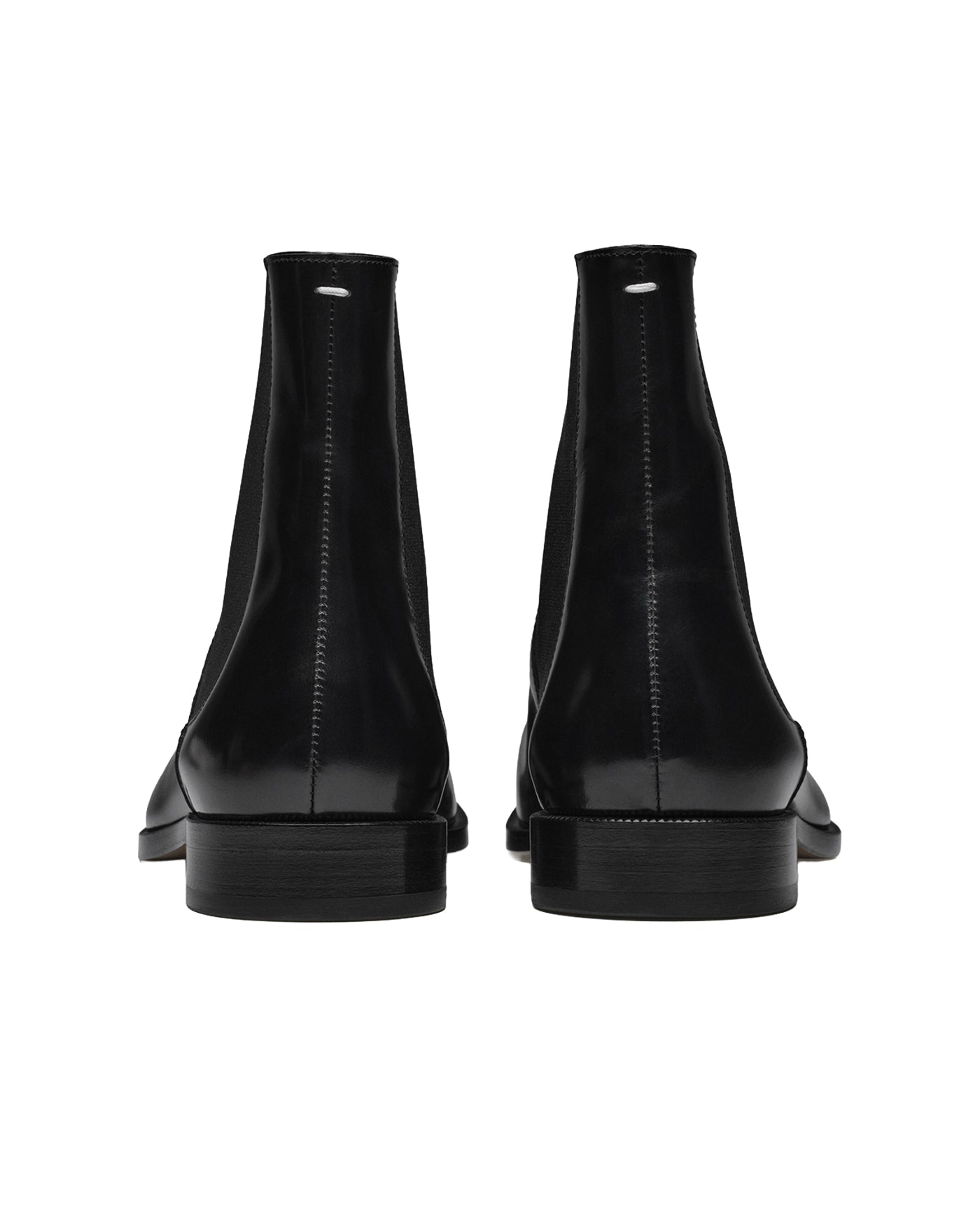 Chelsea boots Tabi Maison Margiela noires en paire vue de dos