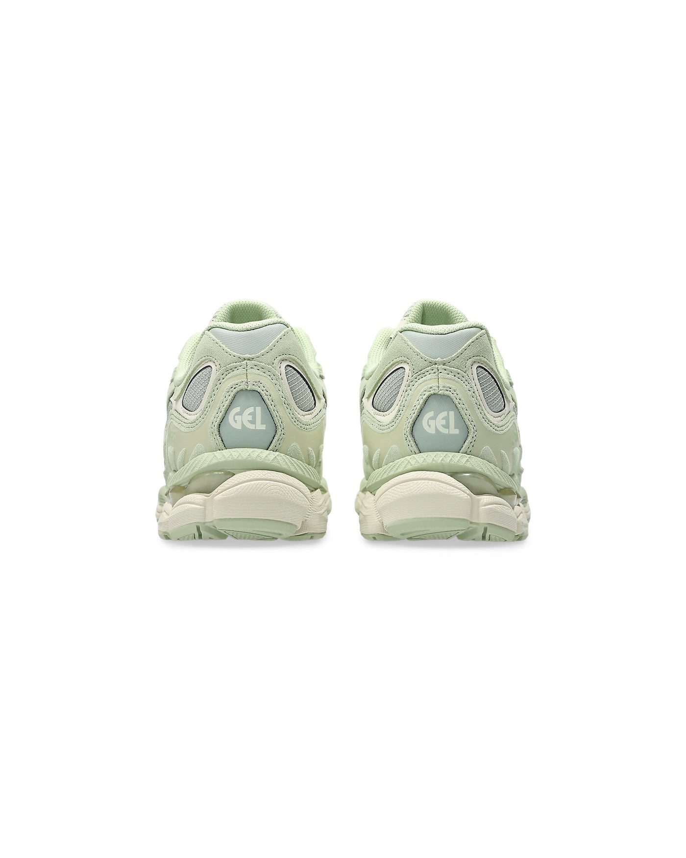 Sneakers Asics GEL-NYC coloris vert sauge et argent vue de dos