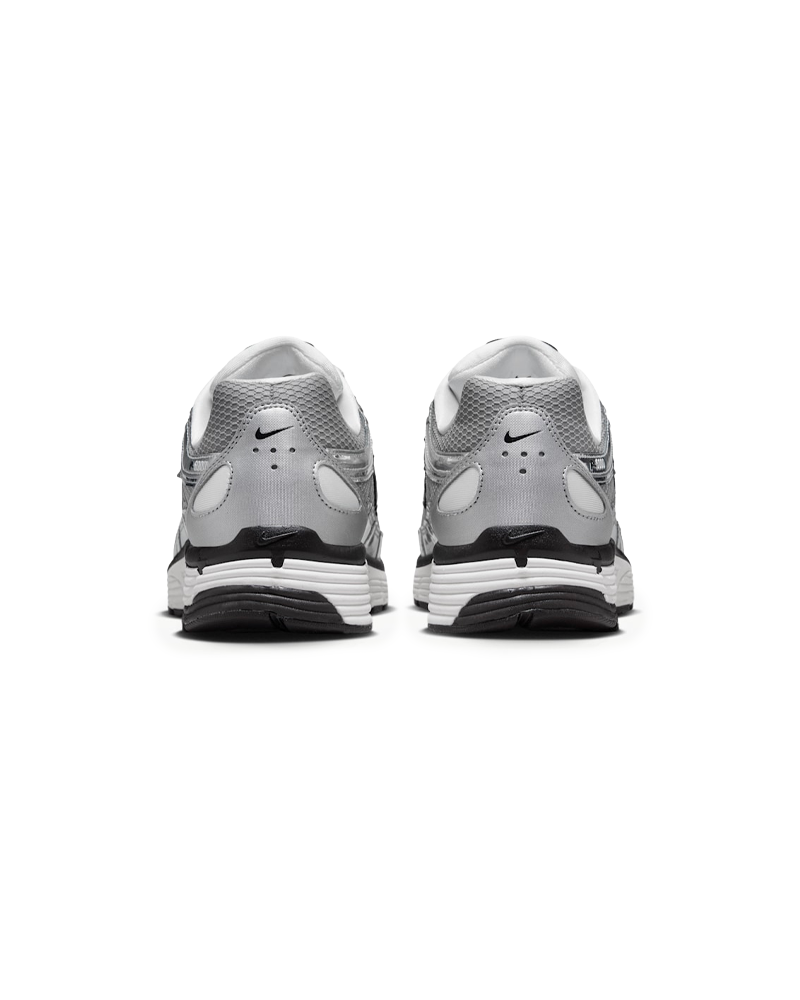 NIKE P-6000 METALLIC SILVER