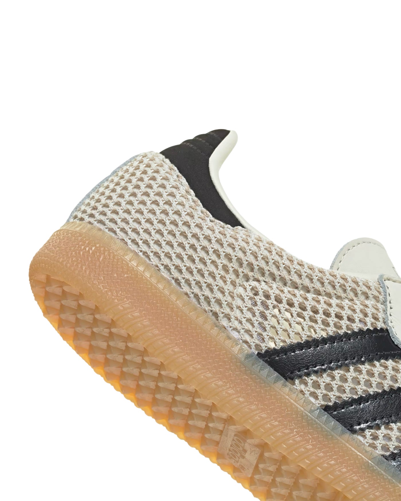 Sneakers Adidas Samba OG blanc cassé mesh noir détail talon dos