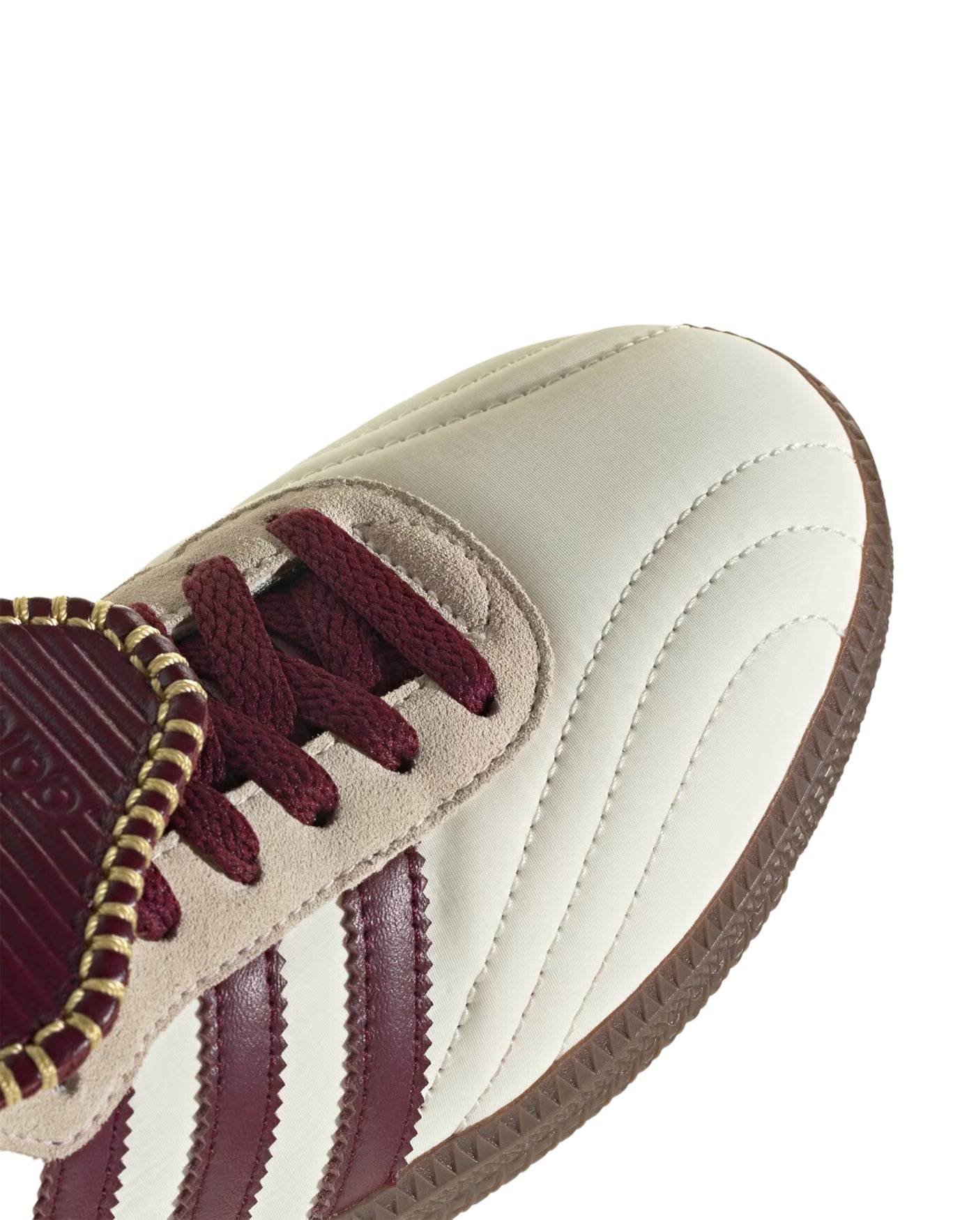 Sneakers Adidas Samba blanc crème et bordeaux détail avant face