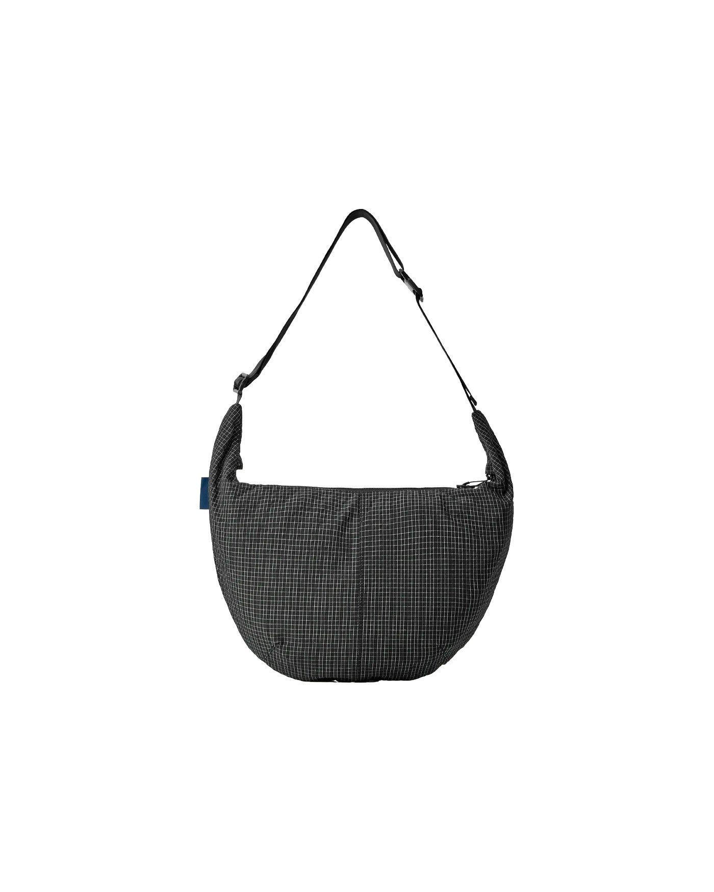 Sac sling Comme des Garçons Homme noir à carreaux blancs dos